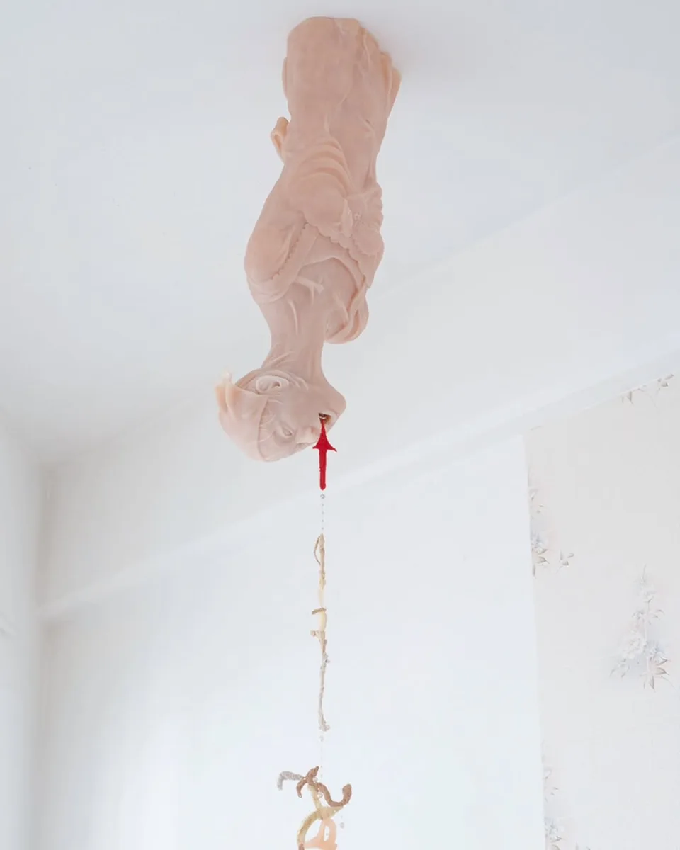 NIKE, TA MÈRE (WILL FALL ON YOU) exhibition view